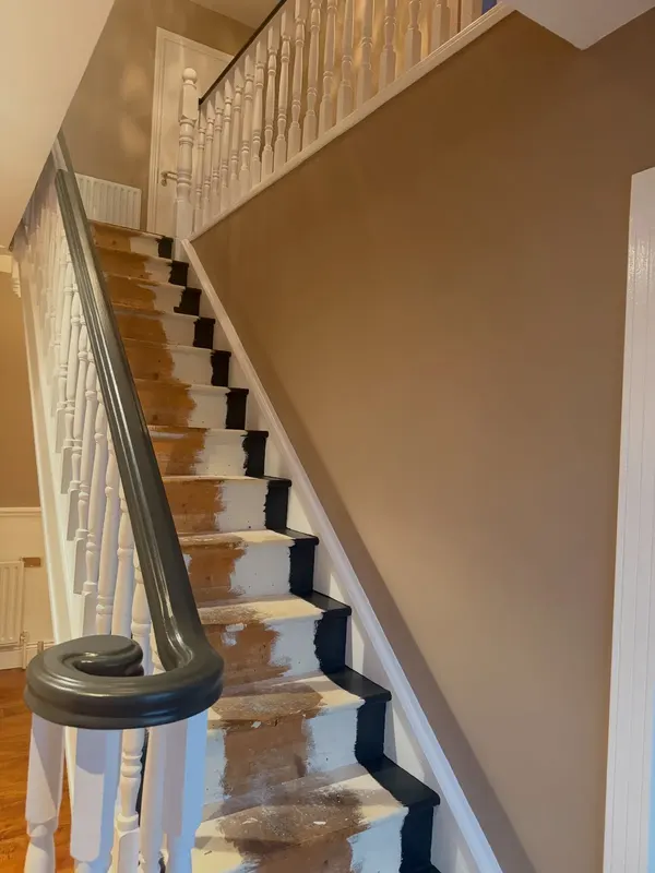 Painting and decorating work by Scott Long, serving Midleton