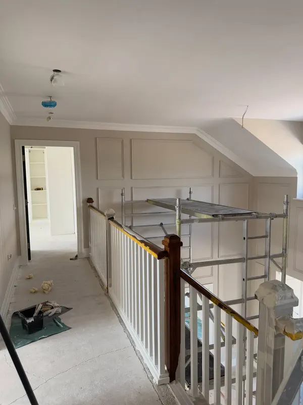 Painting and decorating work by Scott Long, serving Glanmire